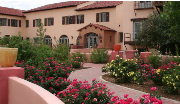 La Posada Hotel along your Route 66 centennial stay over